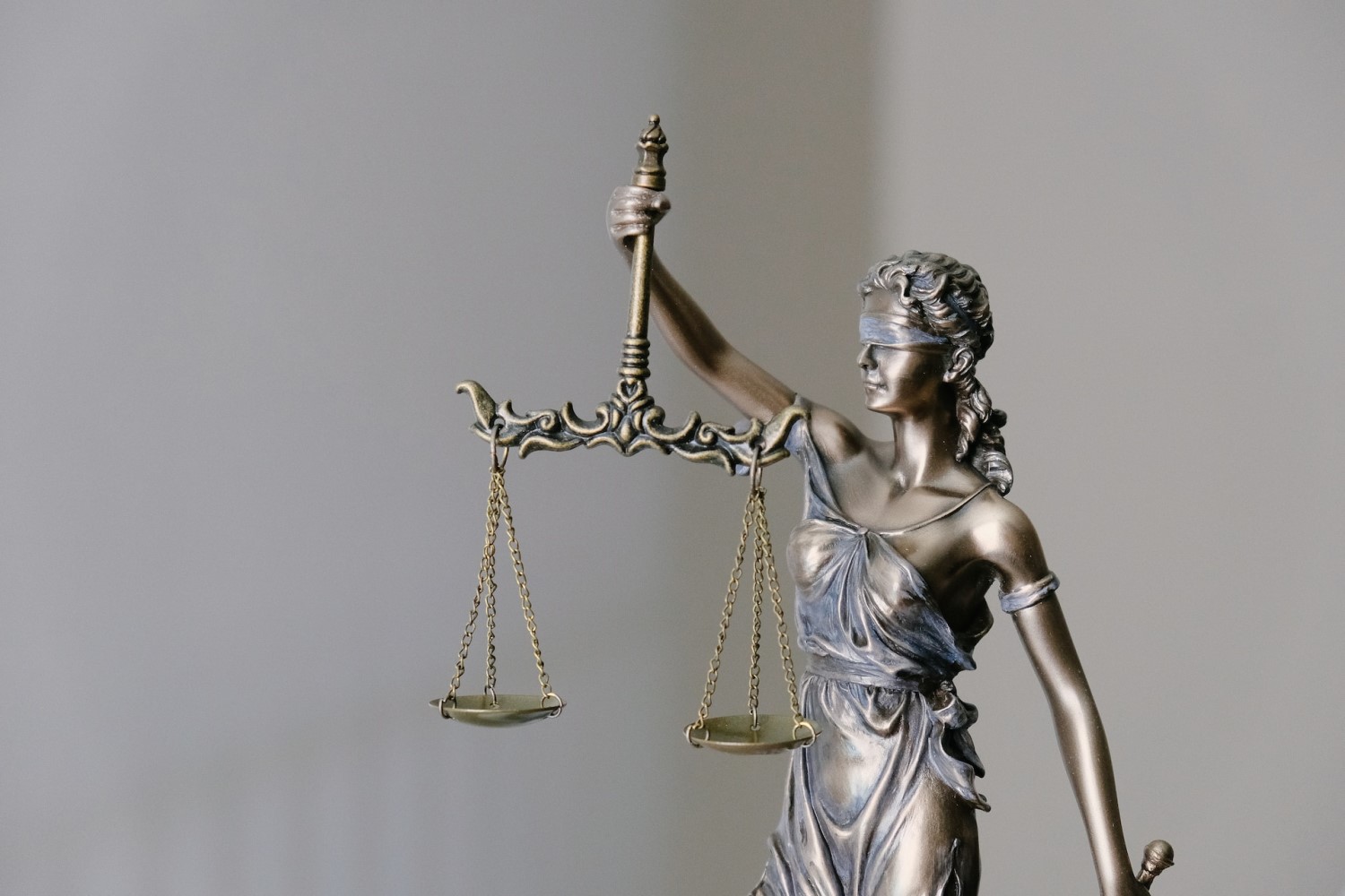 Justice statue with scales